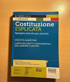 Libro Costituzione esplicata