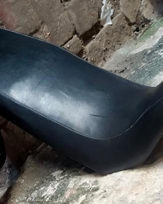 SELLA  RIBASSATA NERA YAMAHA XT 600 E 4TB