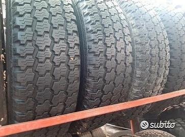 4 gomme usate 205 70 15 pressing