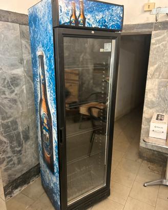 Refrigeratore per bevanda