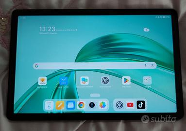 Tablet Honor 11 pollici full-hd 90Hz mai usato.