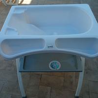 Fasciatoio con vaschetta