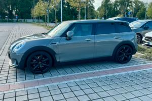 Mini Clubman Cooper D 2.0 automatica