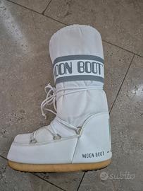 moon boot bianchi 