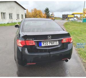 SPOILER PER HONDA ACCORD VIII DEL BAULETTO 03-12