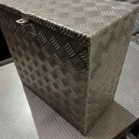 cassone porta attrezzi per carrello