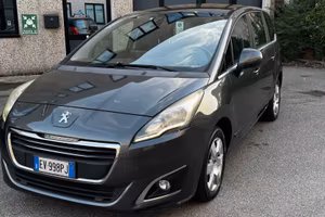 Peugeot 5008 1.6 HDi 115CV Active