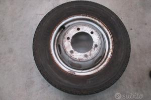 Ruote, cerchi e calotte Ford