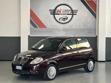 Lancia Ypsilon 1.2 69 CV New Oro