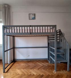 Letto soppalco grigio 90x200 con scala contenitore