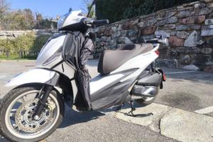 PIAGGIO BEVERLY 300 HPE 2023 - KM 1.873