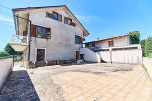 Immobile di 95 m² con 1 locale a Calusco d'Adda