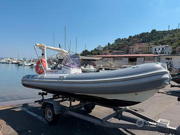 Gommone SACS srl modello Tornado - motore 40 cv