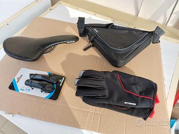 Accessori vari per bici e ciclismo.