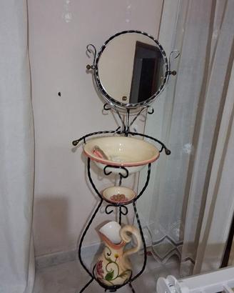 Lavabo in ferro battuto