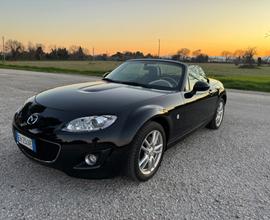 Mazda MX-5 Roadster Coupé 1.8L Fire