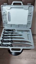 Valigetta set di coltelli cucina con tagliere