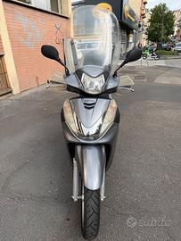 Honda SH 300 i