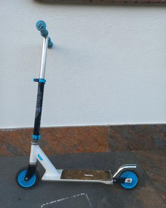 Monopattino piccolo