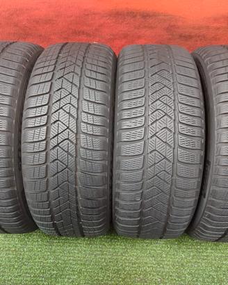 215 55 17 Gomme Invern 70-99% Pirelli 215 55 R17