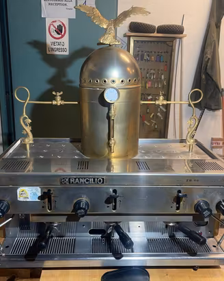 Macchina caffé Rancilio con macinino