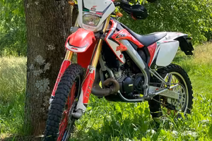 HM 50 CRE