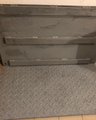 Pedane ferro carrabili