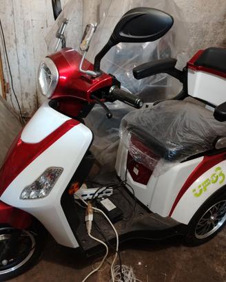 Motorino elettrico 3 ruote per disabili