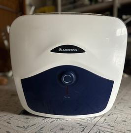 Scaldabagno elettrico Ariston