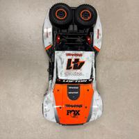 Traxxas unlimited desert racer