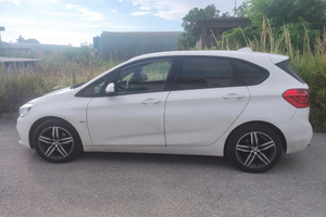 BMW 218d Active tourer