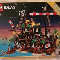 LEGO IDEAS 21322 Pirati Barracuda Bay MISB NUOVO