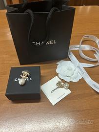 Orecchini Chanel