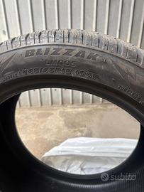 Pneumatici invernali BRIDGESTON 245/45R18 100V