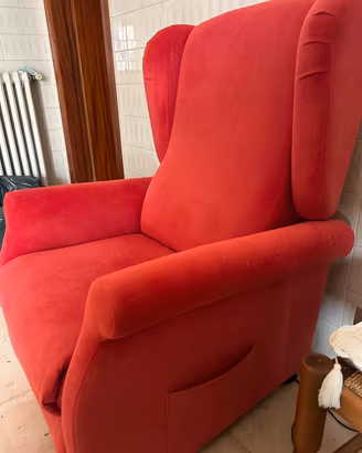 Poltrona reclinabile elettrica