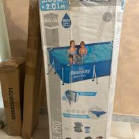 Piscina compresa di tutto