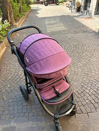 due passeggini per i bambini 100 euio ciascuno a B
