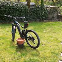 Bici Elettrica E-bike - Giant 27.5