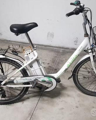 Bicicletta elettrica da città