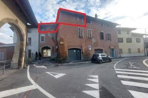 Immobile in asta di 138 m² con 3 locali a Madone