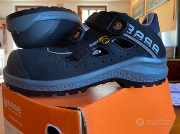 Scarpe antinfortunistiche nuove