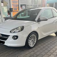 Opel adam 2014