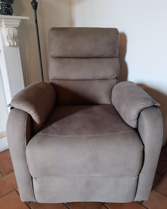 Poltrona moderna relax reclinabile