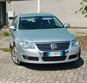 Passat 1.9 jtd con gancio traino