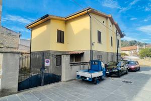 Collinas - casa indipendente con cortile