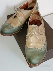 scarpe allacciate bicolor