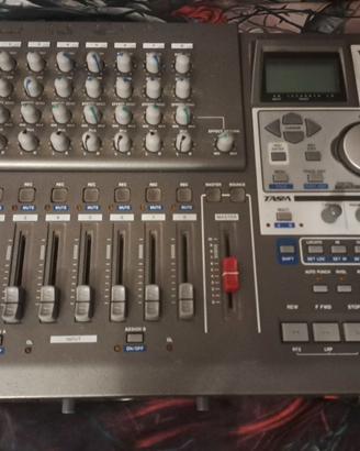Registratore su traccia Tascam 8 canali
