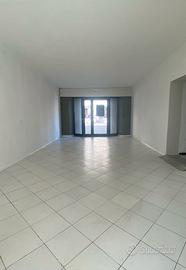 Fondo commerciale a Carmignano