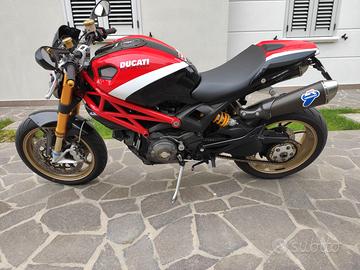 Ducati Monster 1100S