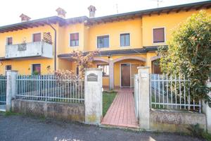 Villetta a schiera di 192 m² con più di 5 locali e